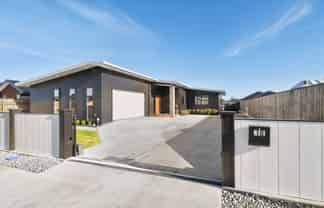 10 Kanzan Grove, Feilding