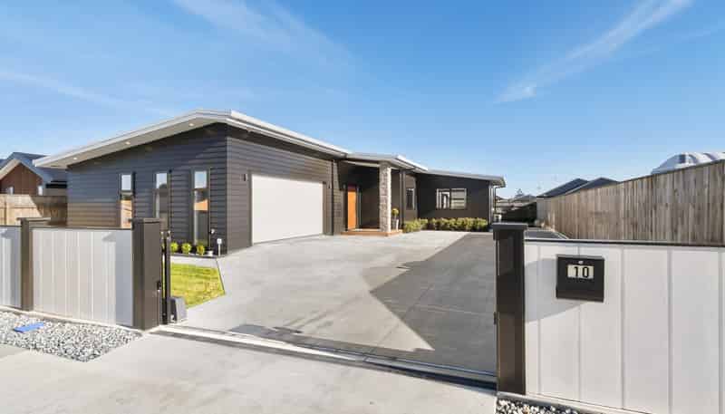 10 Kanzan Grove, Feilding