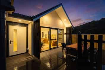 2c Mamaku , Paraparaumu