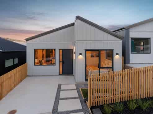 16 Moko Road, Orewa