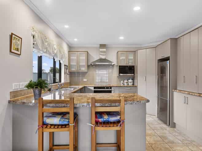 8 Thode Place, Greenmeadows