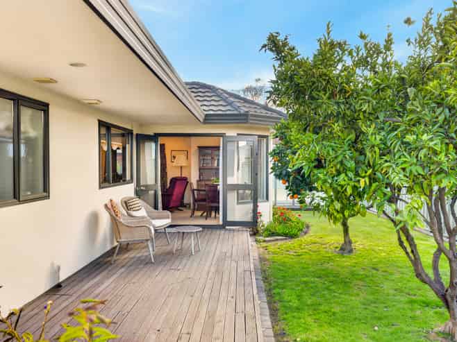 8 Thode Place, Greenmeadows