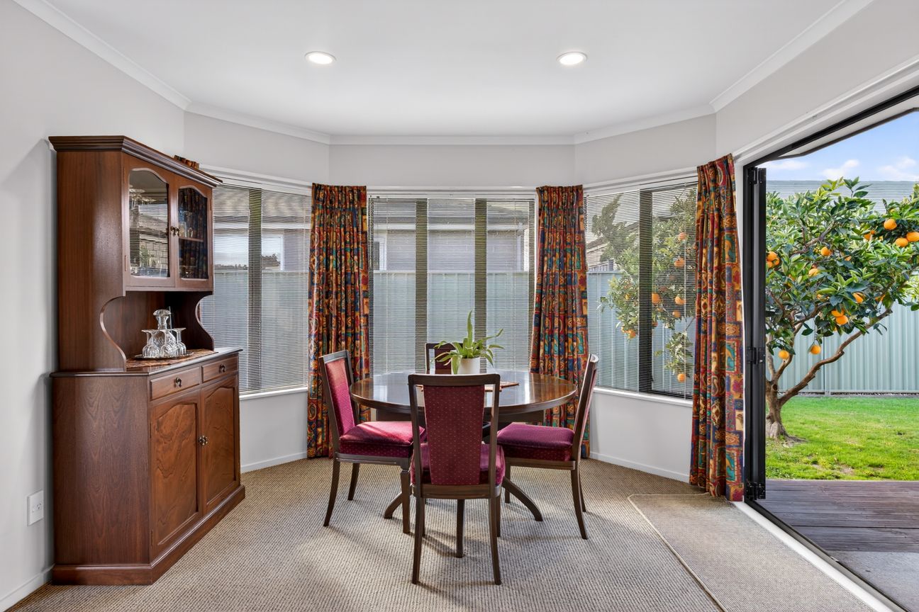 Tightly Held, Ready to Sell - Vista 5