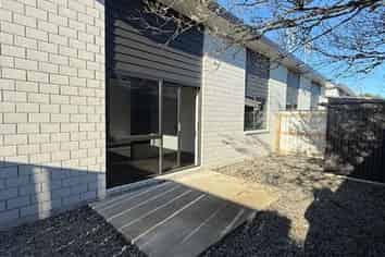 Taranaki - Address withheld