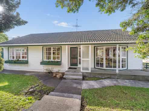 1 Woolwich Close, Whitby