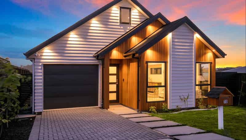 70 Maurice Kelly Road, Milldale