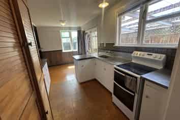 Manawatu / Whanganui - Address withheld