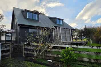 Auckland - Address withheld