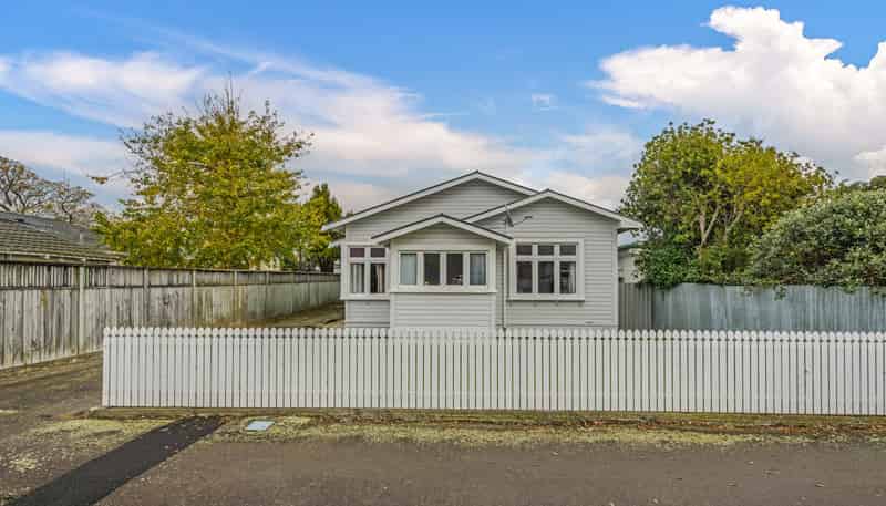 98 Wood Street, Takaro