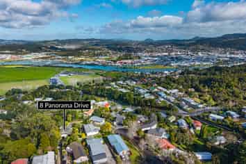 8 Panorama Drive, Parahaki