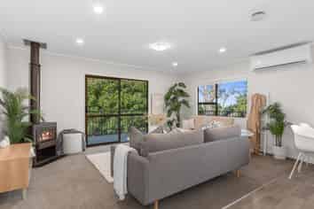 8 Panorama Drive, Parahaki