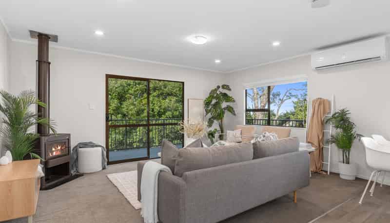 8 Panorama Drive, Parahaki