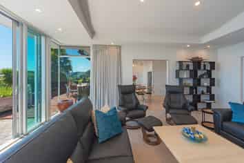 34 Austen Ward Heights, Enner Glynn