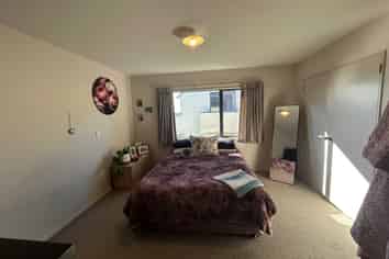 137 Otumoetai Road , Tauranga Central