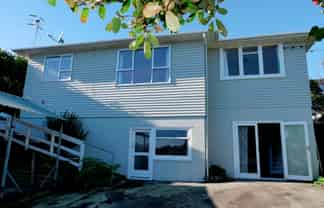 12 Kiwi Rd, Raumati Beach