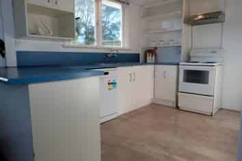 12 Kiwi Rd, Raumati Beach