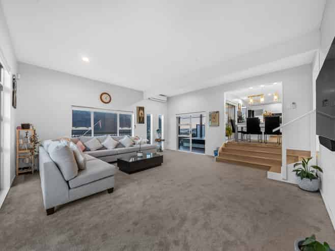 10 San Fernando Way, Henderson
