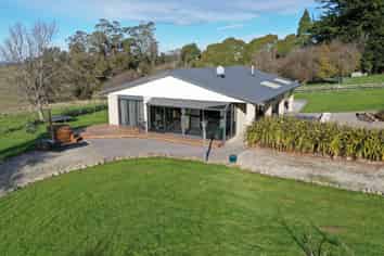 246 Double Hill Road, Herbert