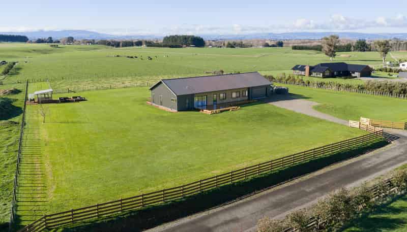 1768B State Highway 3, Feilding