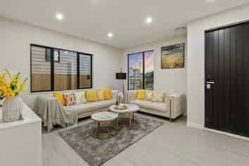12 Woodacre Street, Flat Bush