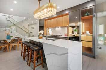 12 Woodacre Street, Flat Bush