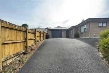 39 Dahlstrom Grove, Kelvin Grove