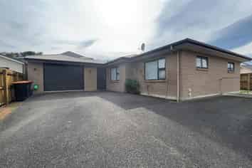 39 Dahlstrom Grove, Kelvin Grove