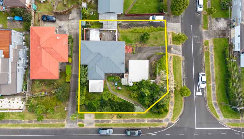23 Staveley Avenue, Mount Roskill