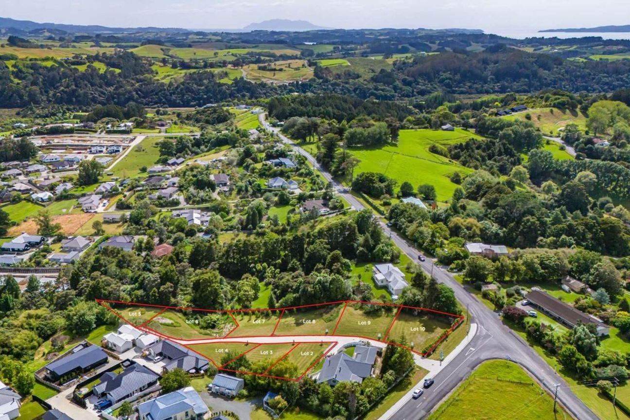 Elevated 601m² Section with Outstanding Views – pohled 2