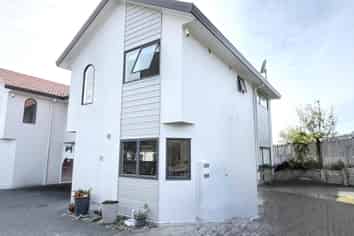 7/102 Greenhithe Road, Greenhithe