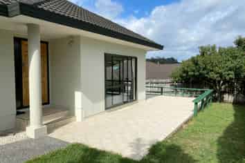 10 Kinleith Way, Albany