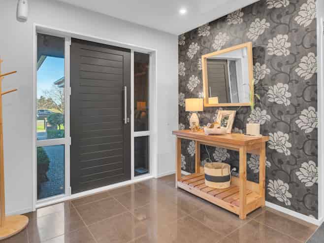 14 Bernice Crescent, Yaldhurst