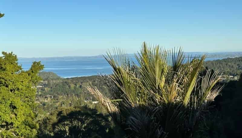 168 Scenic Drive, Titirangi