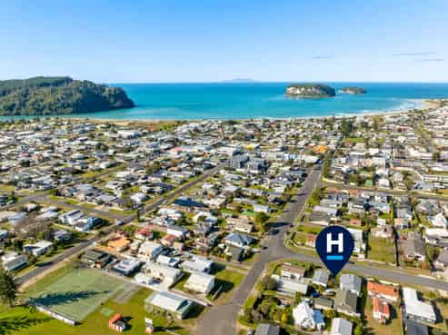 101 Mark Street, Whangamata