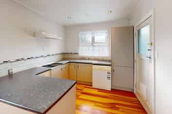 104 Highbury Avenue, Highbury
