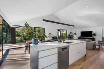 70 Dawson Road, Mahurangi East