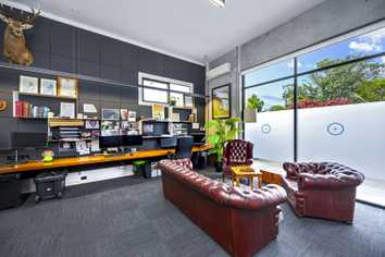 Affordable boutique office/ studio