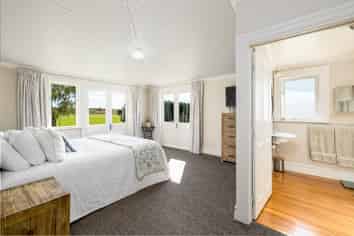 357 Hook School Road, Makikihi