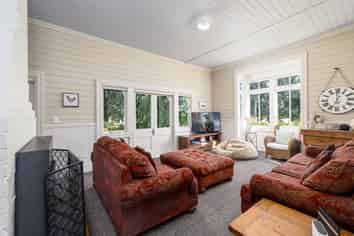 357 Hook School Road, Makikihi