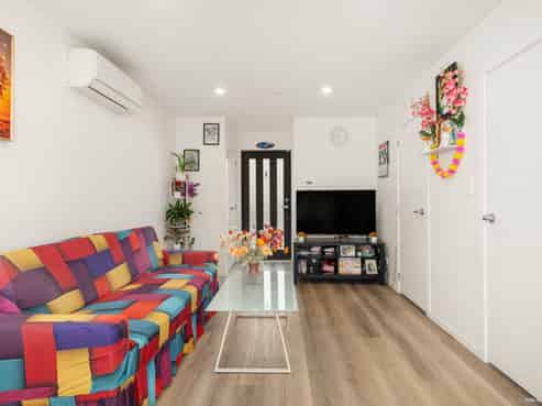 8/5 Dublin Street, Pukekohe