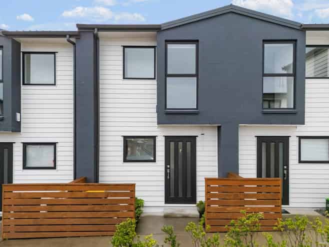 8/5 Dublin Street, Pukekohe