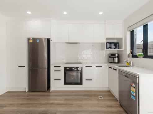 8/5 Dublin Street, Pukekohe