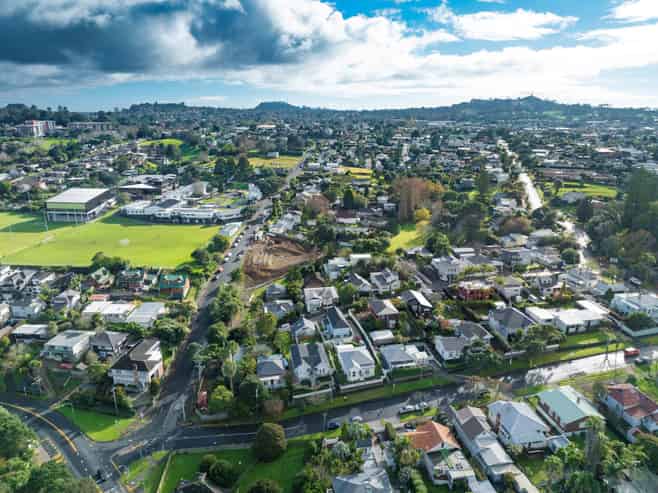 2 Arthur Street, Onehunga