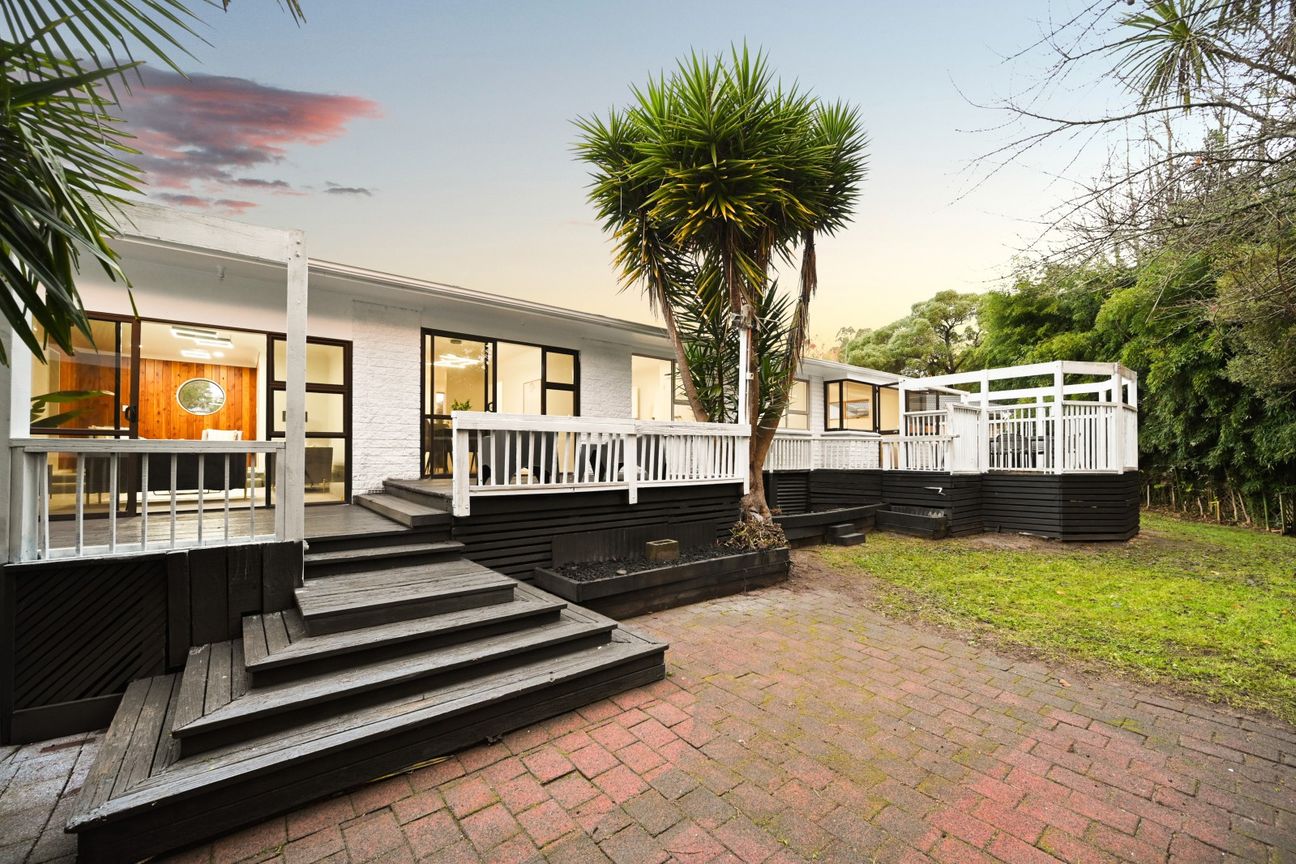 Fully Renovated | Stunning Gully Outlook – pohled 3