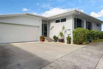 25a Roderick Street, Otumoetai