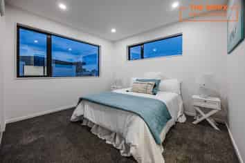 32A Grande Vue Road, Hillpark