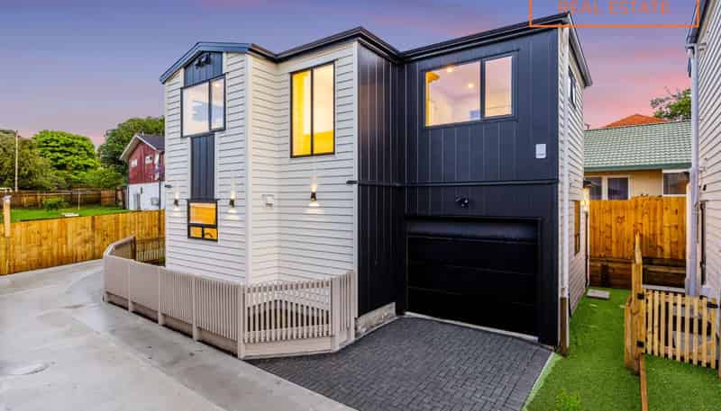 32A Grande Vue Road, Hillpark