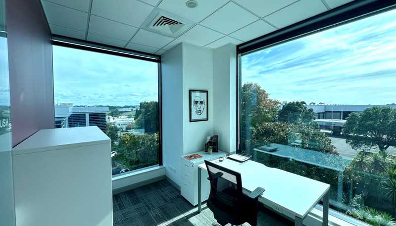 Building 4/61 Constellation Drive, Rosedale