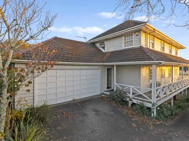127-129 St Heliers Bay Road, St Heliers