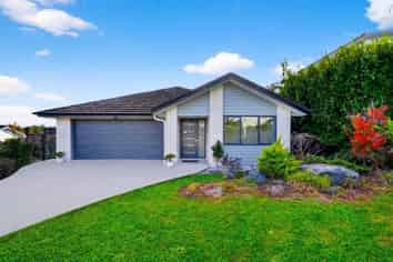 40 Boocock Crescent, Orewa